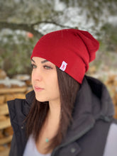 Load image into Gallery viewer, ADULT DEEP RED TOQUE
