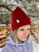 Load image into Gallery viewer, ADULT DEEP RED TOQUE
